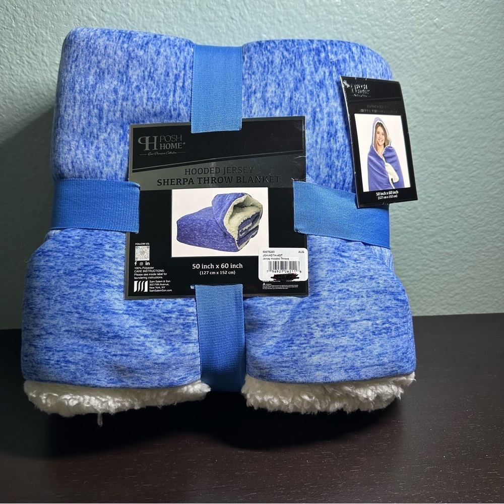 Posh Home Hooded Jersey Sherpa Throw Blanket  50”x 60” Blue New